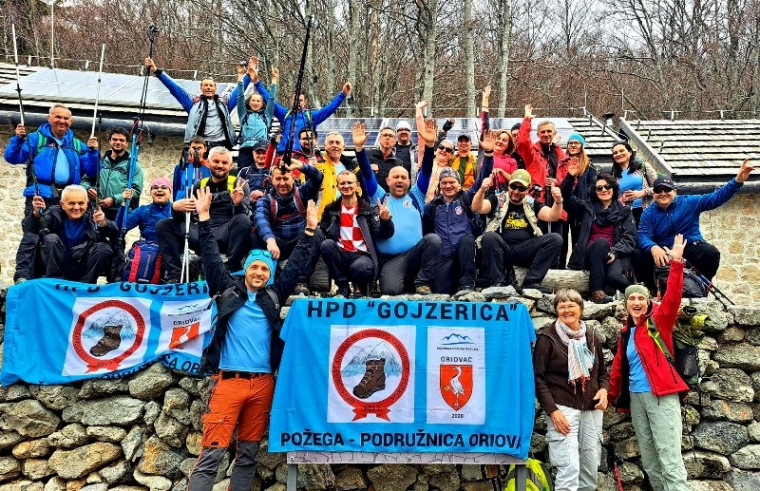 HPD "Gojzerica" Požega i Oriovac za vikend pohodili Velebit i "Premužićevu stazu"