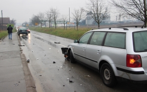 Birtija je bila kobna za jednog Renault Megana i VW Passata u Mlinskoj ulici u Požegi