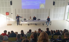 U povodu „Mjeseca borbe protiv ovisnosti“ u Poljoprivrednoj školi u Požegi održano predavanje „Prevencija ovisnosti i suzbijanja ovisnosti kod mladih“