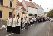 Slavlje započelo procesijom požeškim ulicama