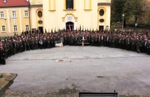 1000 lovaca u mimohodu požeškim ulicama
