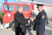 Načelnik Kovačević predao ključeve potpuno opremljenog navalnog vatrogasnog vozila