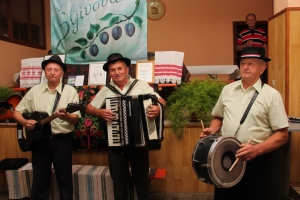Glazbena grupa Šljivova grana iz Grabarja obilježila 18. rođendan od osnivanja