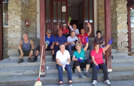 Radna akcija HPD-a &quot;Sokolovac&quot; Požega - Uređen Planinarski dom &quot;Lapjak&quot; unatoč velikoj vrućini