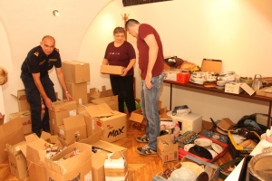 Građani daruju tanjure, šalice, pribor za jelo