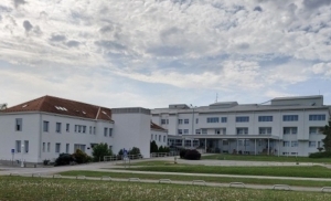 Opća županijska bolnica Požega poslala je obavijest putem medija za stanovnike i korisnike, pacijente iz Požeštine i šire zbog renoviranja