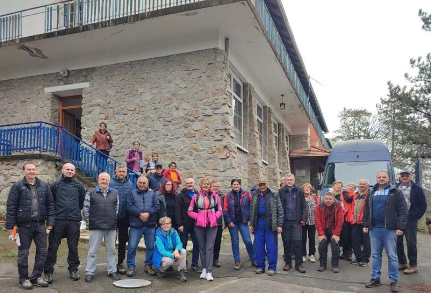 Radna akcija članova HPD "Sokolovac" povodom 42. "Papučkih jaglaca" 16. i 17. ožujka u Velikoj