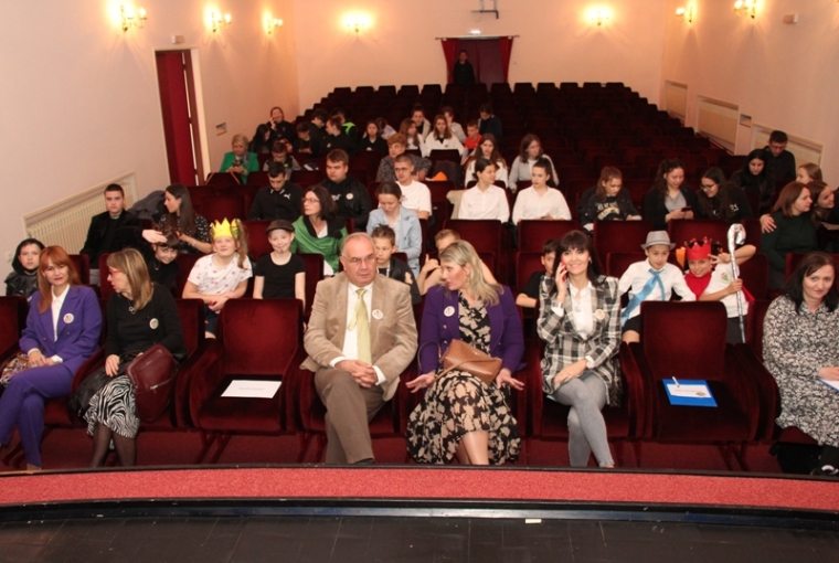 6. Kazališni susreti dramskih skupina škola "KaZlaDo"