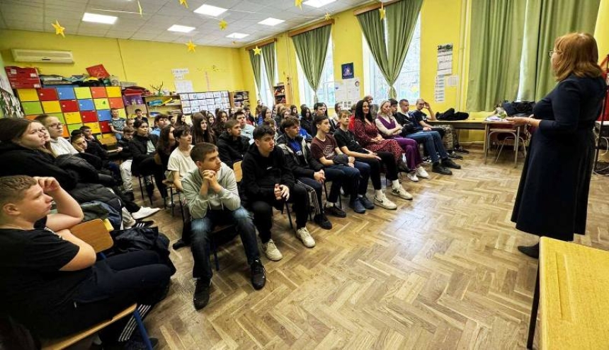 OŠ Julija Kempfa Požega obilježila Svjetski dan zdravlja predavanjem "Mozak i ponašanje u pubertetu"