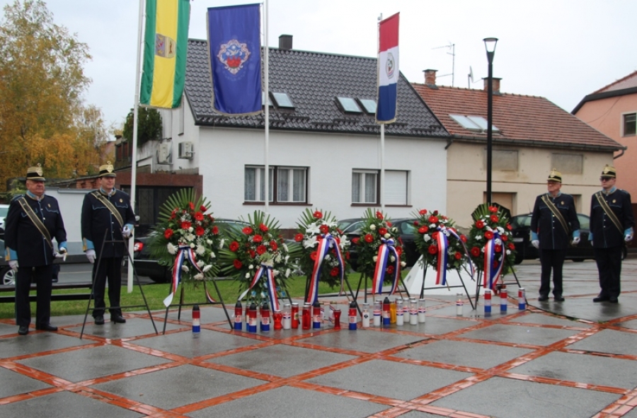 Po četvrti puta obilježava se Dan sjećanja na žrtve Domovinskog rata i Dan sjećanja na žrtvu Vukovara i Škabrnje