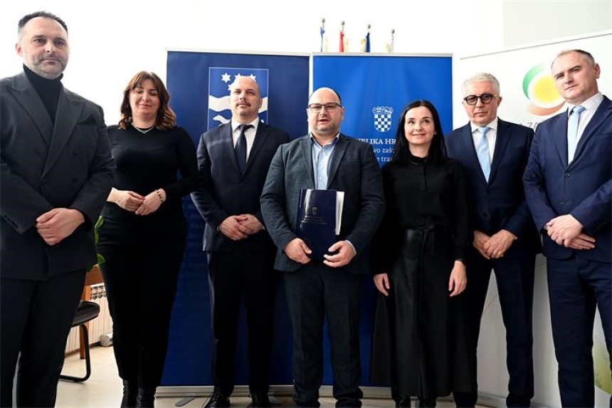 Ministarstvo zaštite okoliša i zelene tranzicije osiguralo sredstva za izgradnju dvije pretovarne stanice na području Požeško-slavonske županije