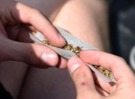 Kod 19-godišnjaka  na trgu u Pleternici pronađena marihuana