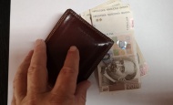 Krađa novca u kući, otuđeno gorivo iz radnog stroja, izgorjelo 20 ha površine i rolo bale slame